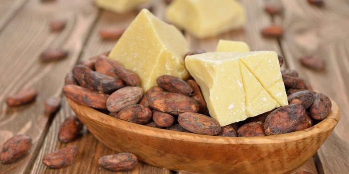 11 benefícios de saúde surpreendentes da manteiga de cacau