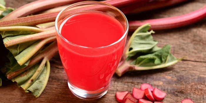 11 incríveis benefícios para a saúde de suco de ruibarbo